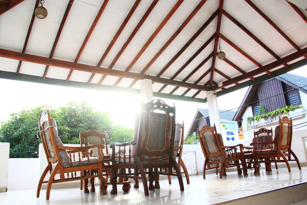 Shanith Guesthouse เนกอมโบ ภายนอก รูปภาพ